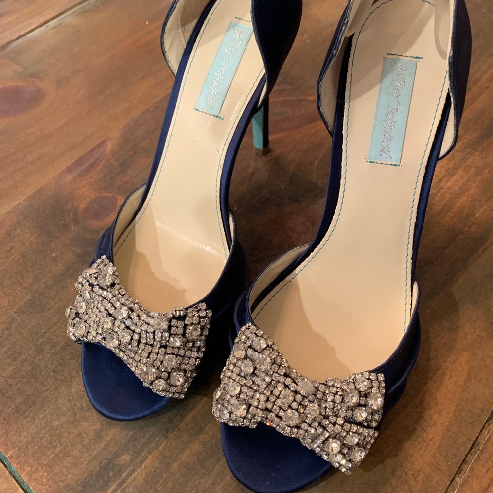 BETSY JOHNSON SB-Gown Satin Navy heels 👠 💙